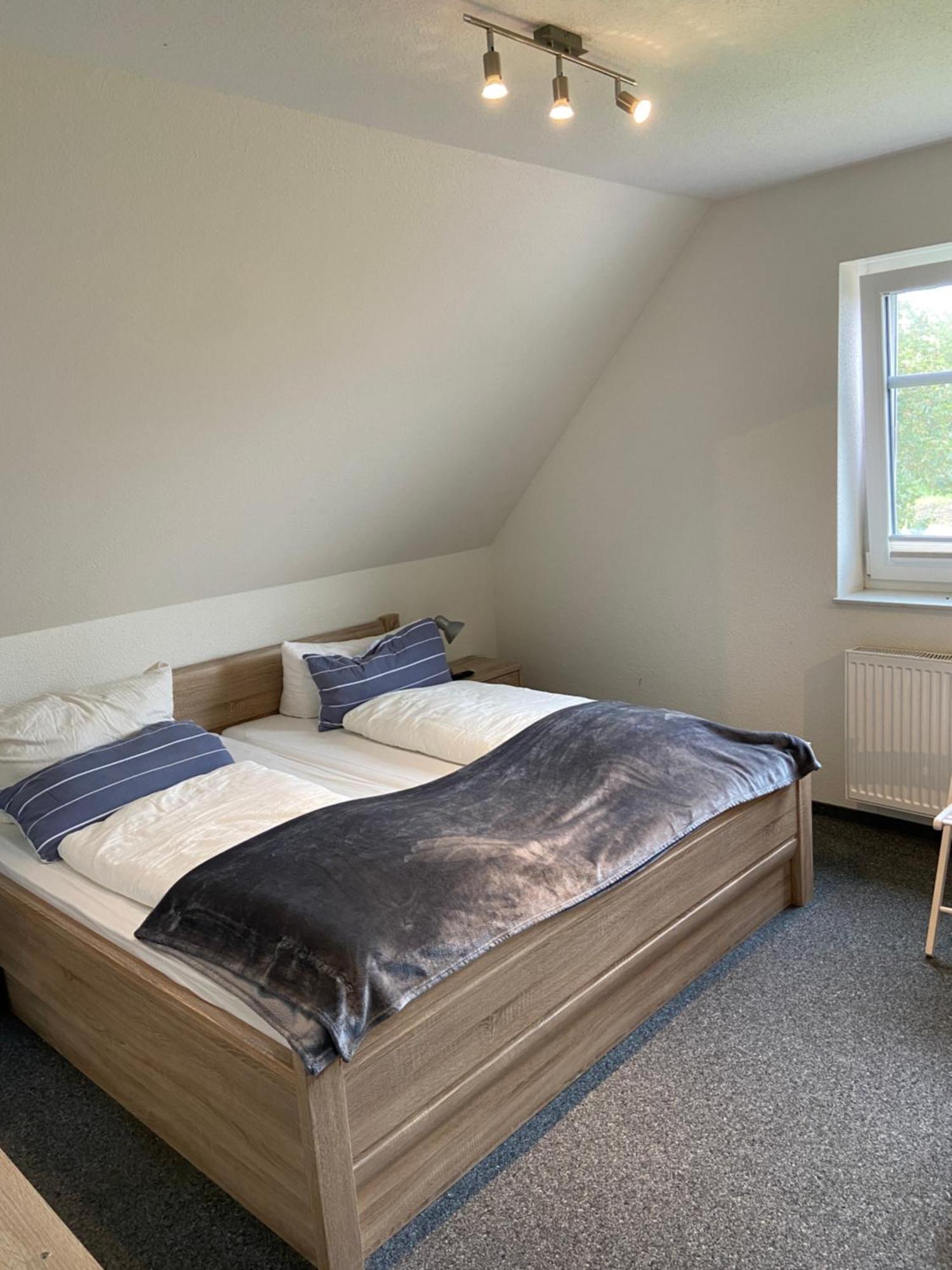 Hotel Zum Grossen Krug Wirdum Экстерьер фото